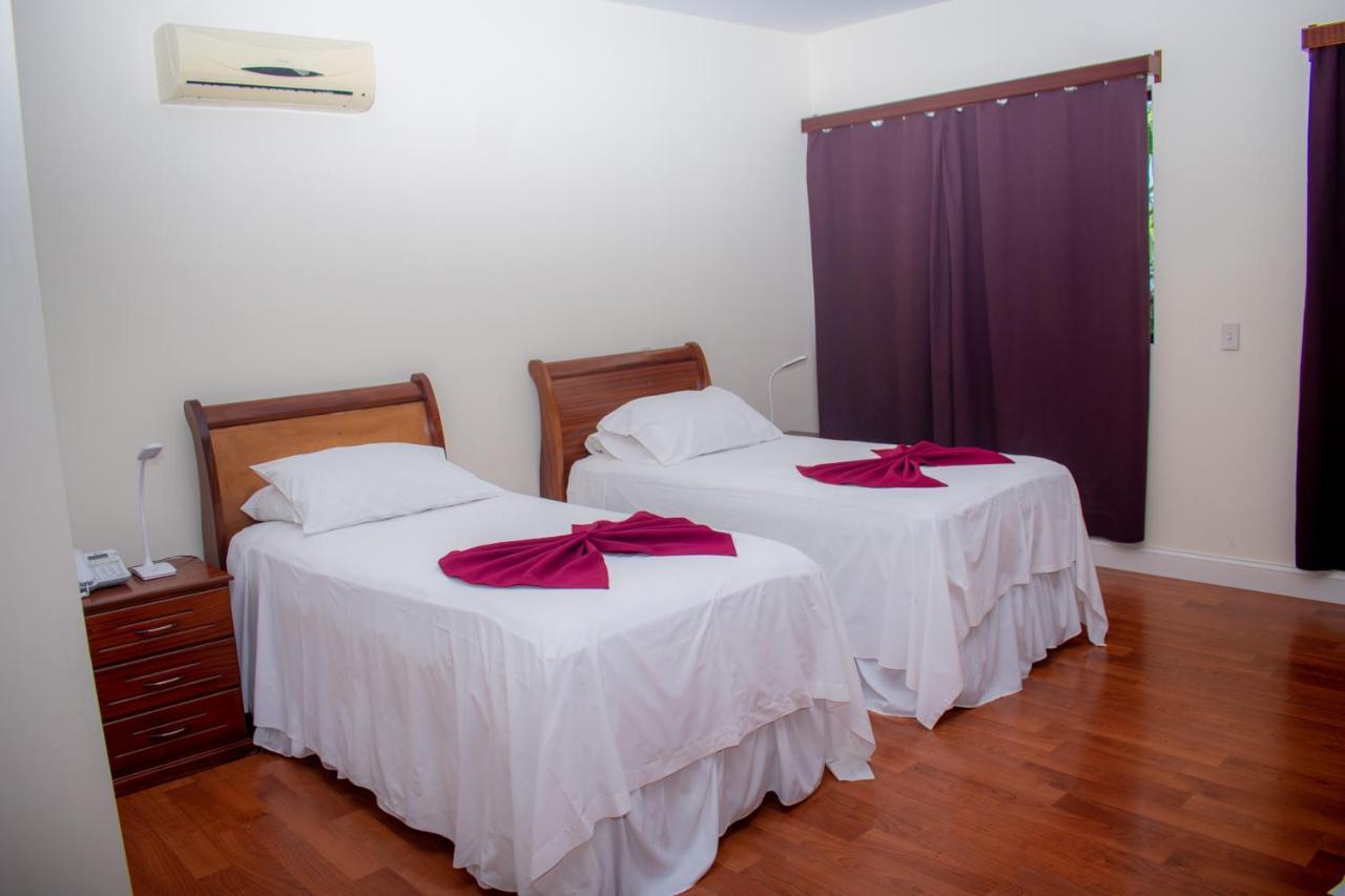 Hotel Santos Pina CAPE VERDE Exterior photo