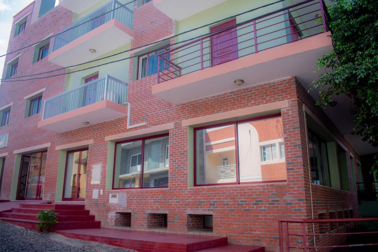 Hotel Santos Pina CAPE VERDE Exterior photo
